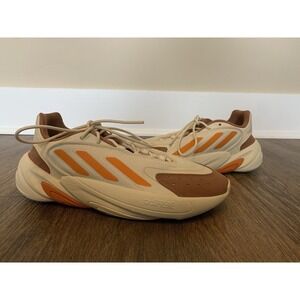 Adidas Ozelia‎ Women's 6